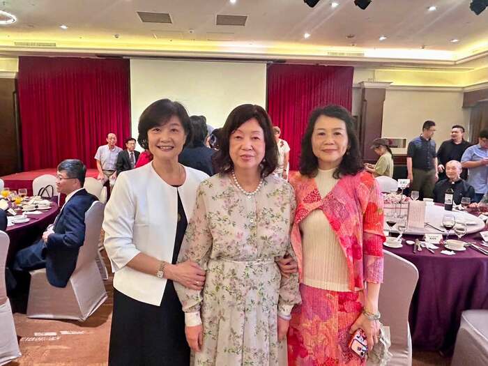 20260731理事長率總會理監事參加靜宜大學校長交接典禮與午宴圖片