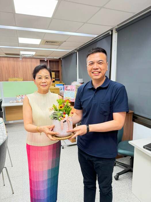 20260803理事長恭賀謝副校長暨學校一級主管就任圖片
